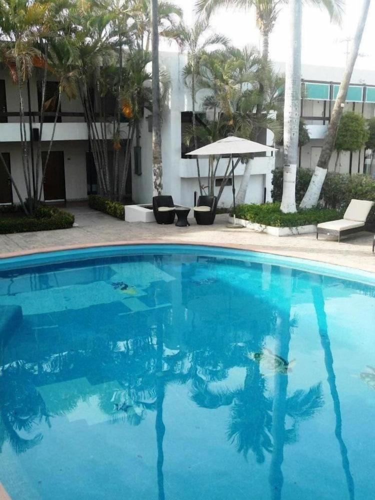 El Dorado Hotell Los Mochis Exteriör bild