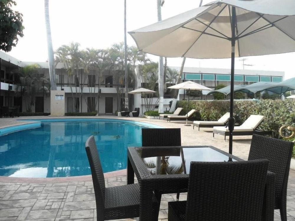 El Dorado Hotell Los Mochis Exteriör bild